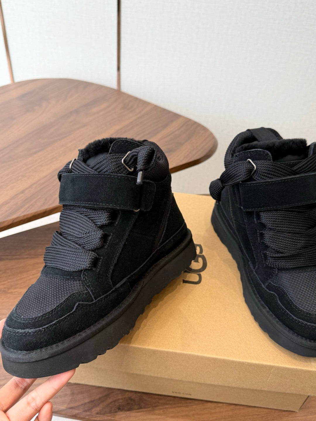 Black Highmel Sneakers