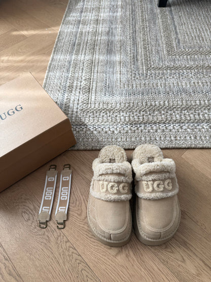 Izwear Violet Metalasse Shearling Platform Slippers In Sand Colorway